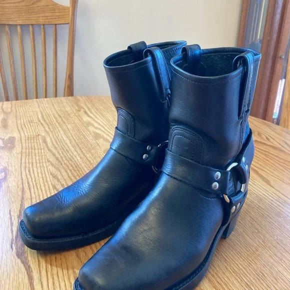 Fry Harness 8R Leather Boots - Picture 4 of 14